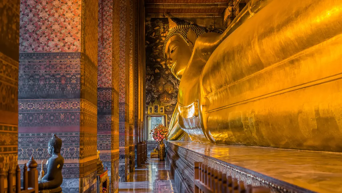 Wat Pho temple bangkok