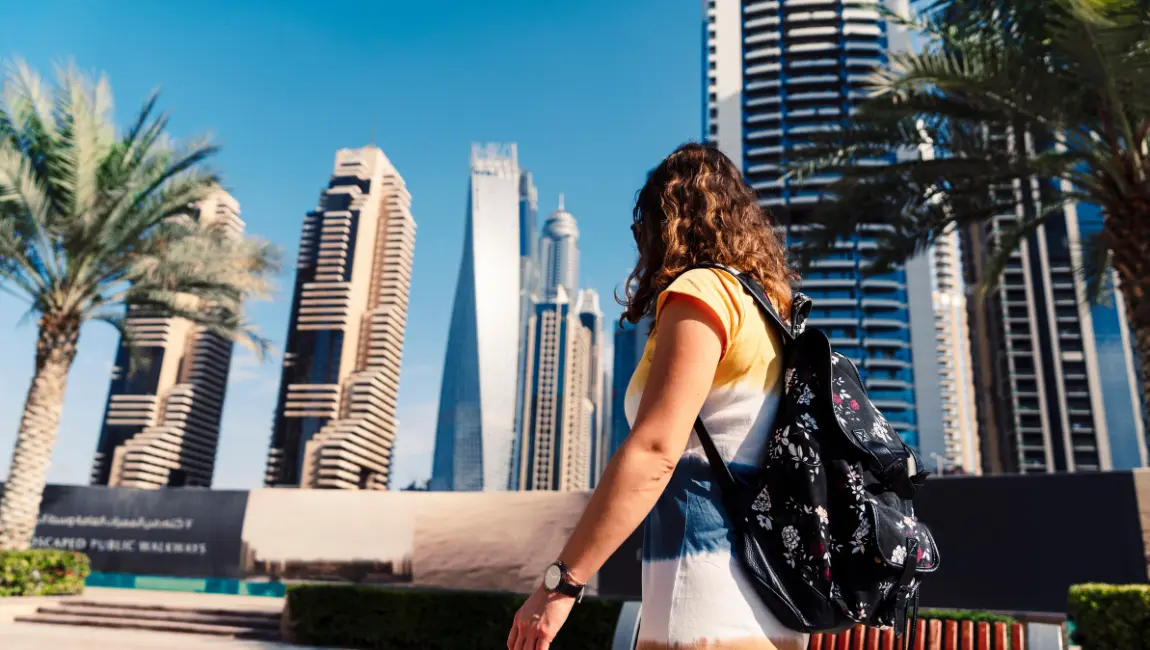 solo travel dubai